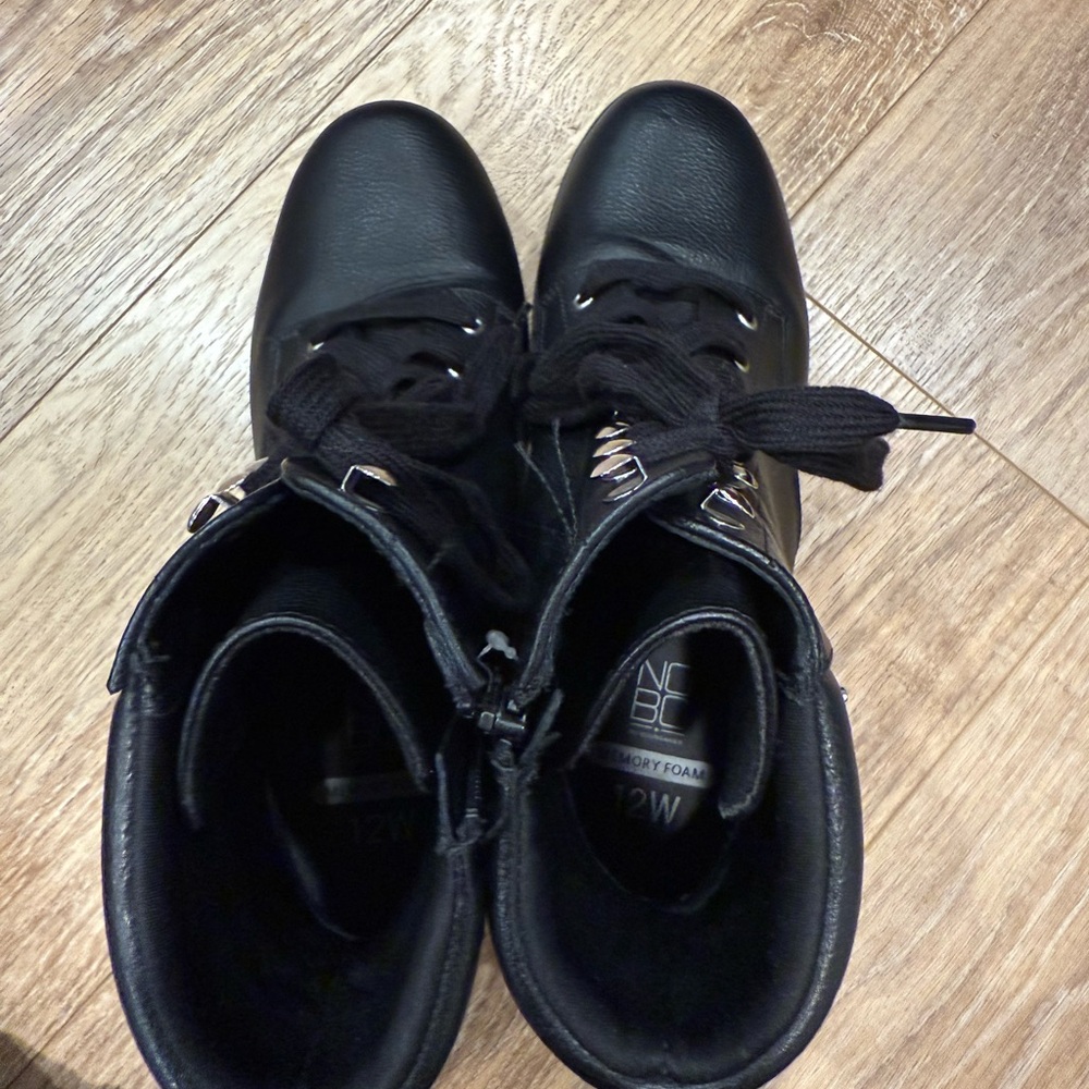 NOBO Black Memory Foam Sneakers